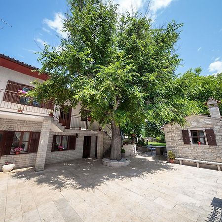 Apartments Mirjana 1655 Kanfanar Zewnętrze zdjęcie