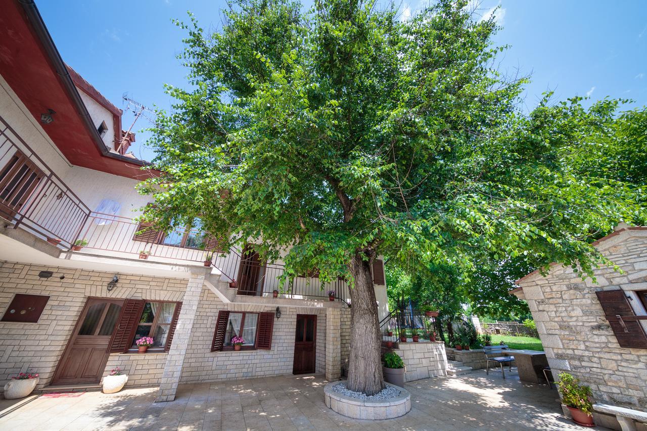 Apartments Mirjana 1655 Kanfanar Zewnętrze zdjęcie