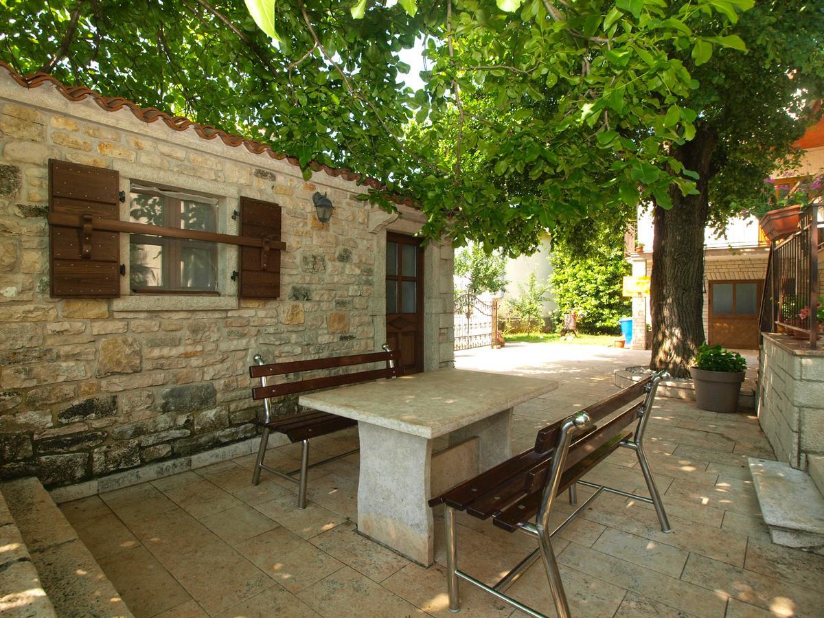 Apartments Mirjana 1655 Kanfanar Zewnętrze zdjęcie
