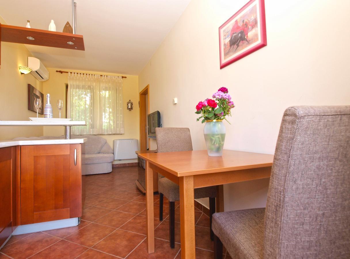 Apartments Mirjana 1655 Kanfanar Zewnętrze zdjęcie